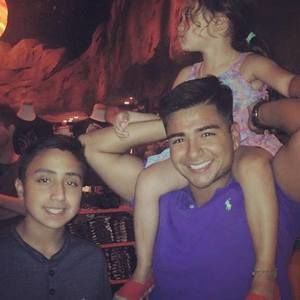 Meet your Posher, Brian